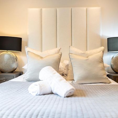 Exclusive Cardiff City Centre Apartment מראה חיצוני תמונה