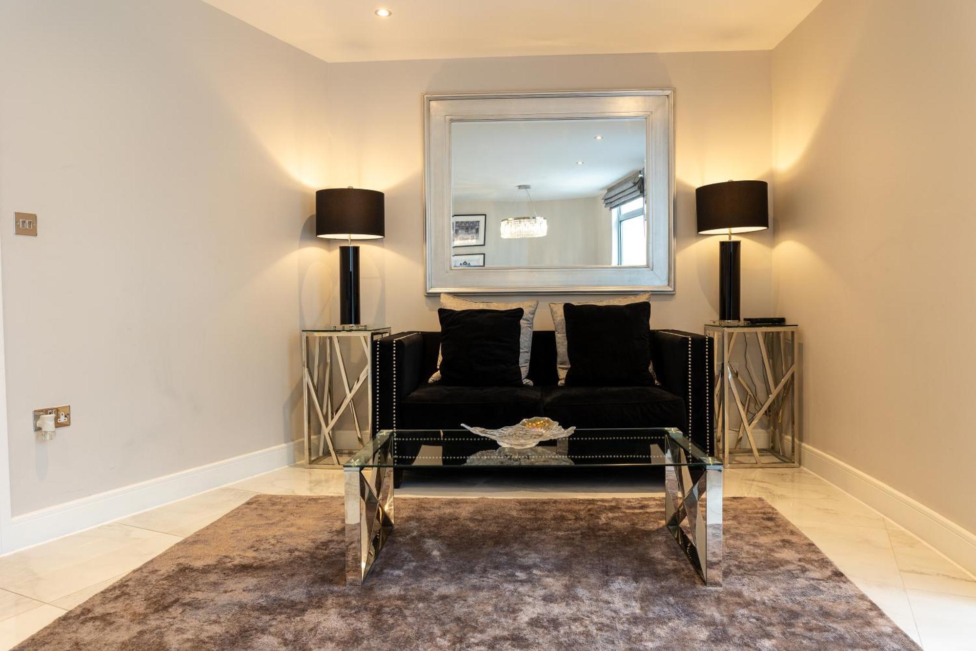 Exclusive Cardiff City Centre Apartment מראה חיצוני תמונה